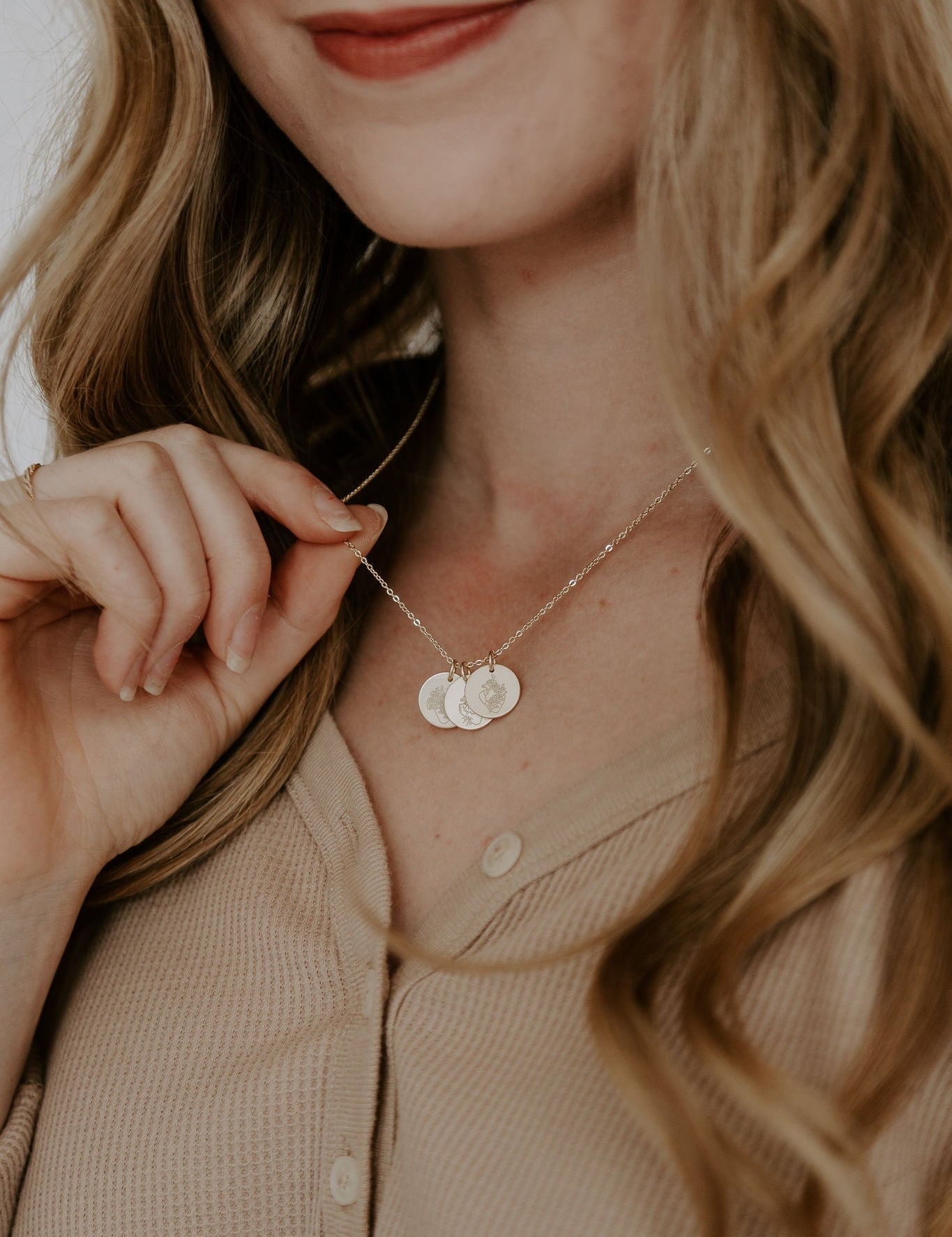 A Guide to Catholic Jewelry: Wearing Your Faith with Meaning and Beauty