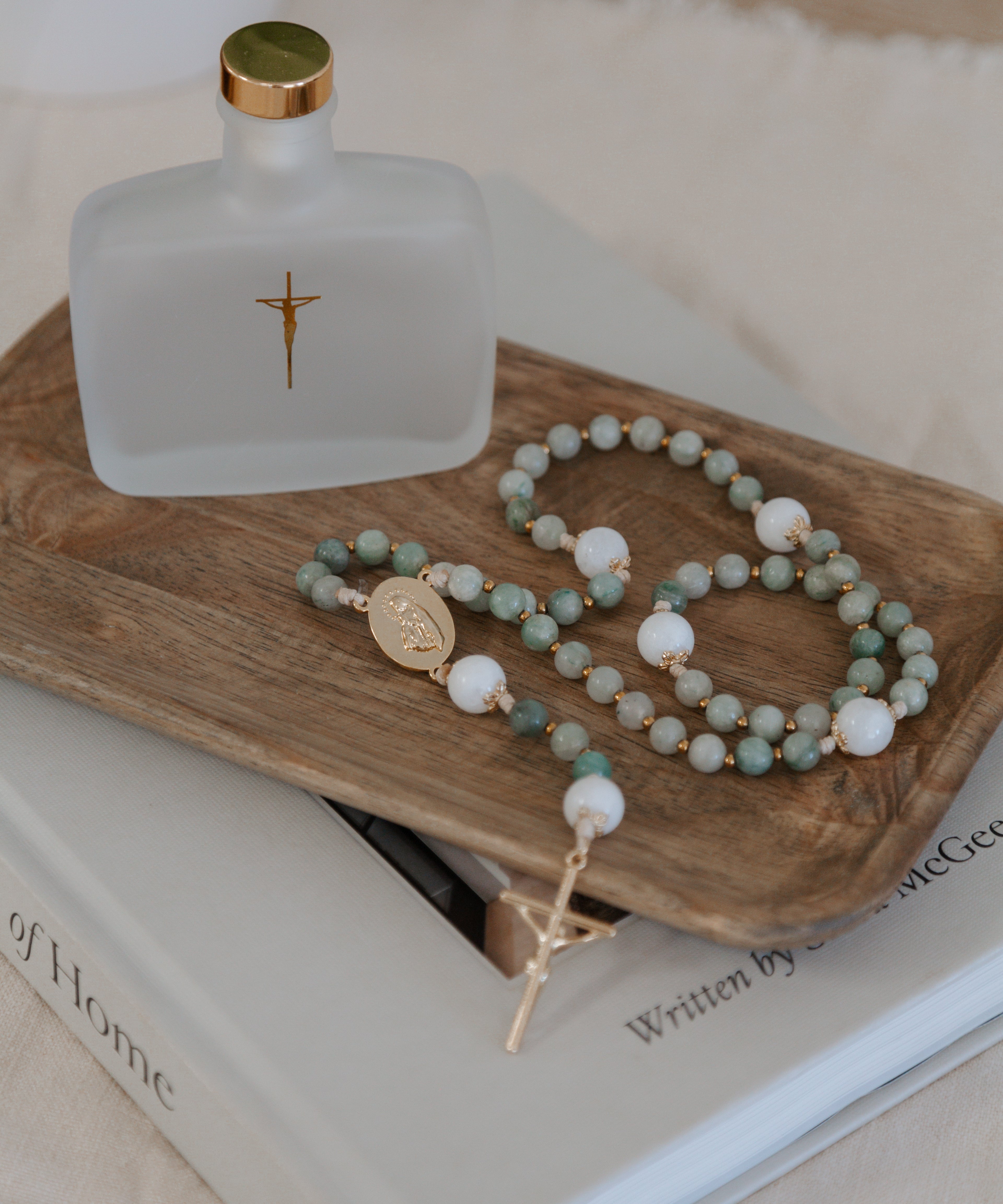 15 Promises of the Rosary: Discover Mama Mary’s Words of Hope and Protection