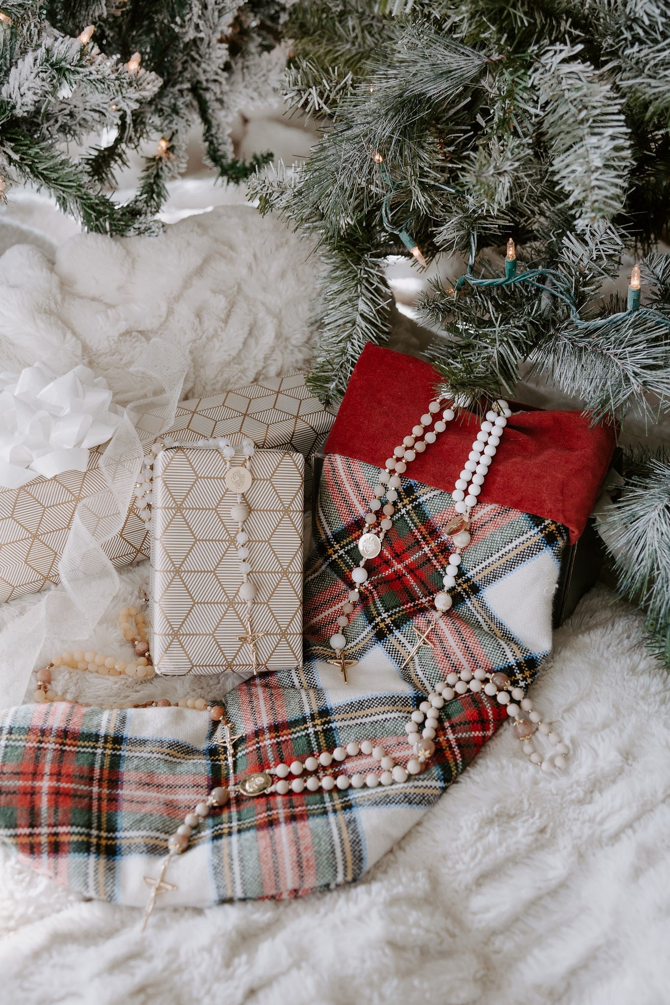 Catholic Christmas Must-Haves: Ornaments, Advent Wreaths, Decor, and More for the Season