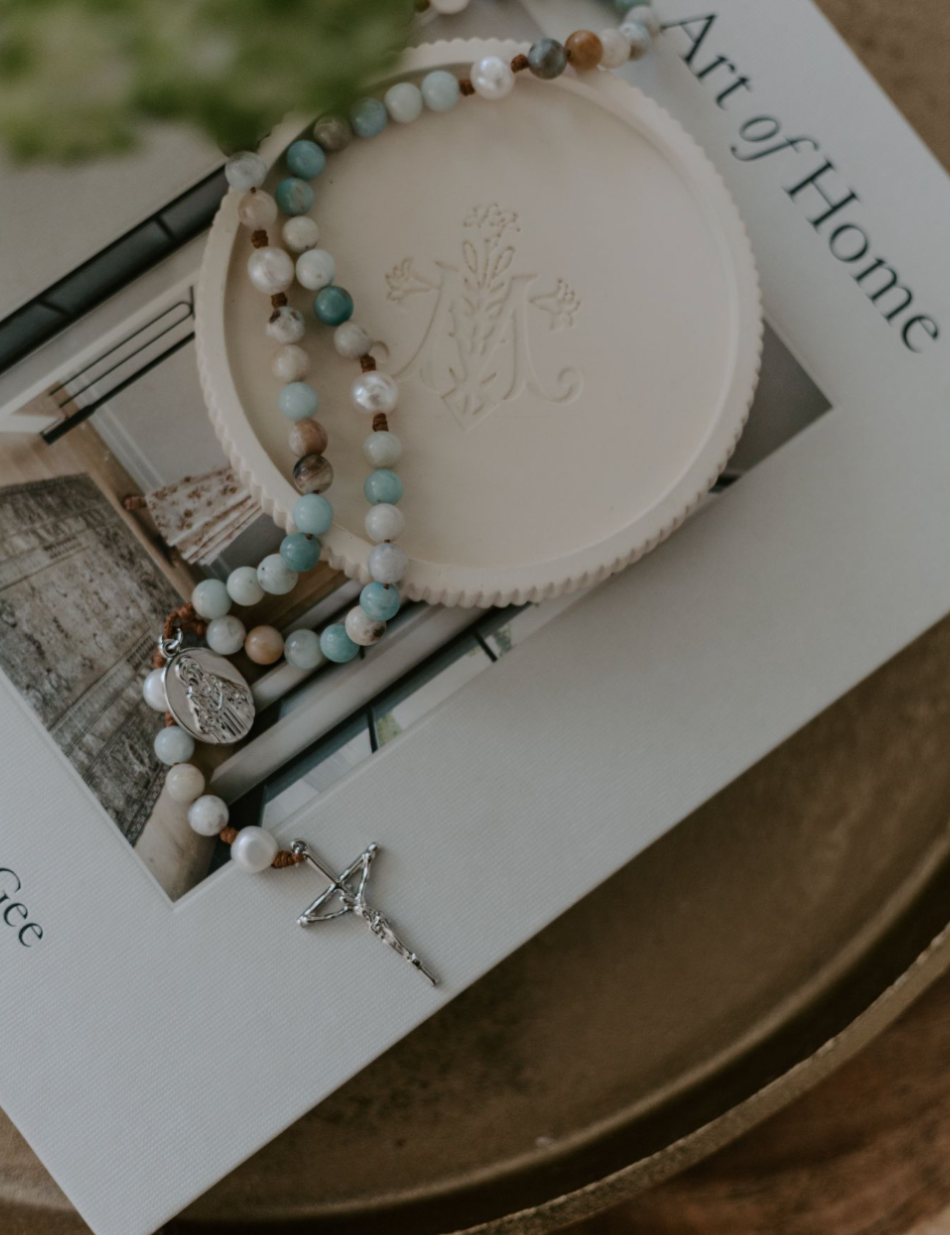 How to Pray the Rosary: The Mysteries, the Prayers, and Why This Marian Devotion Leads You Closer to Jesus