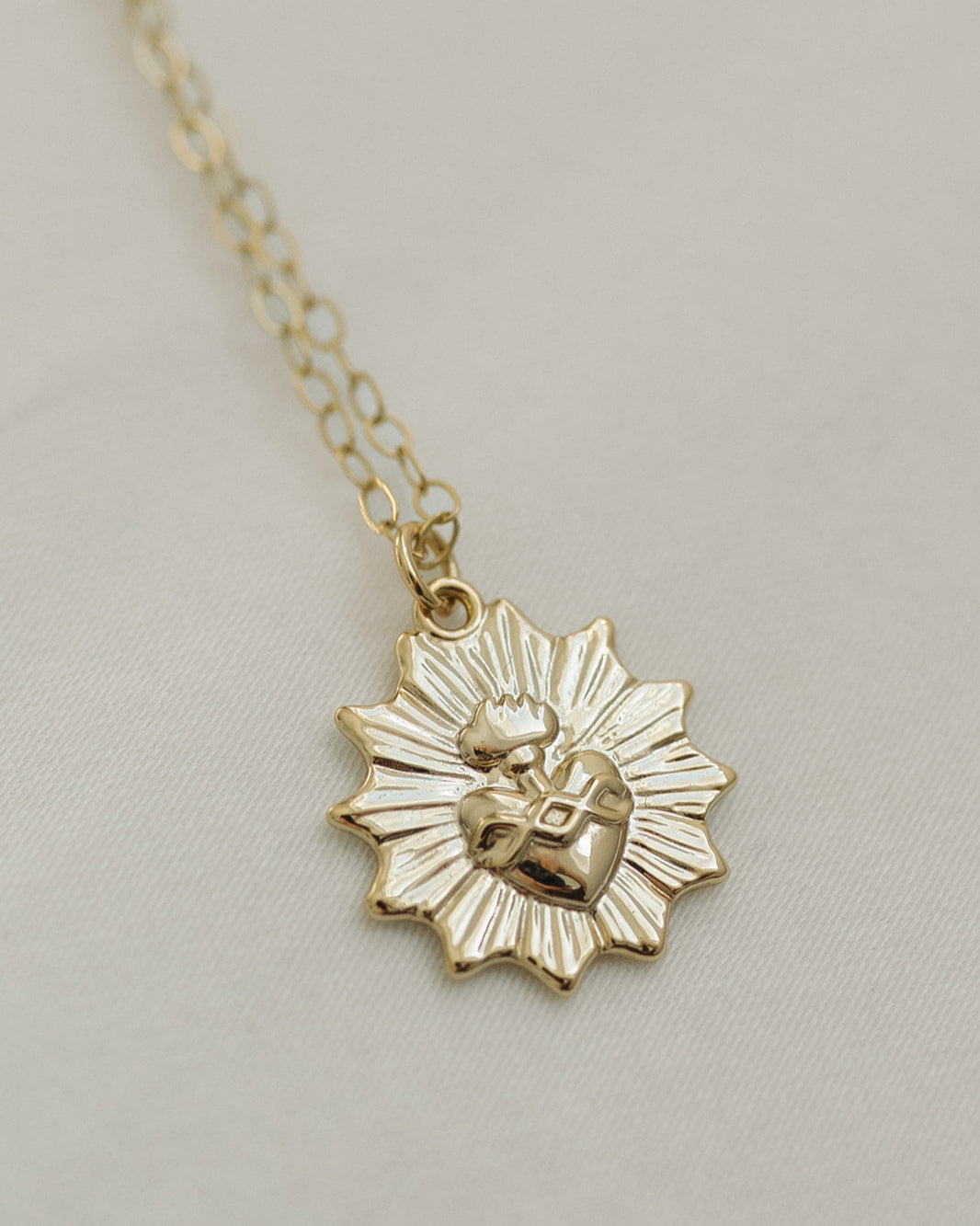 Dainty Sacred Heart Necklace