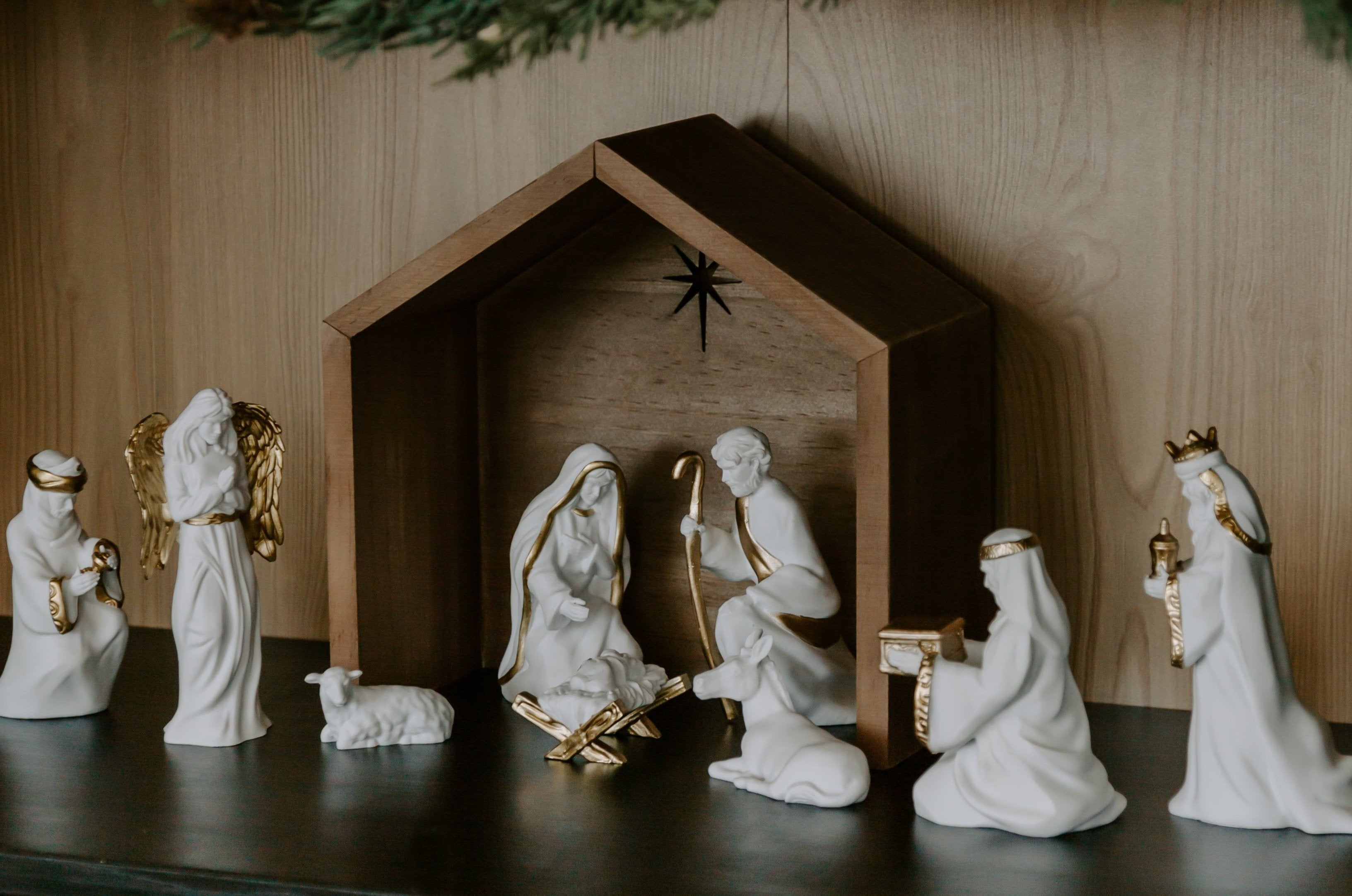 White and gold Christmas Nativity set 